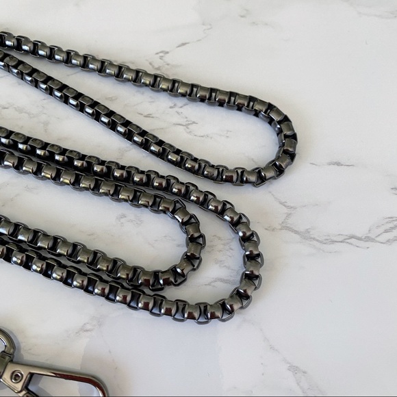 Crossbody / Shoulder Replacement Chain Strap - Picture 3 of 6